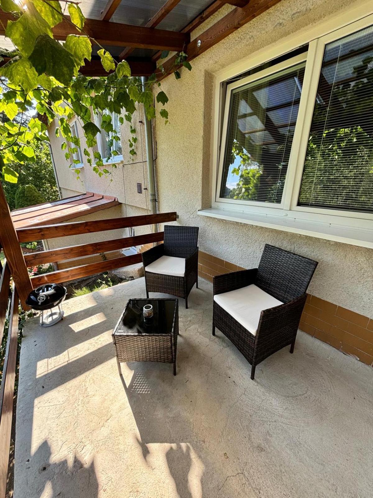Apartman Vendy Карлови Вари Екстериор снимка