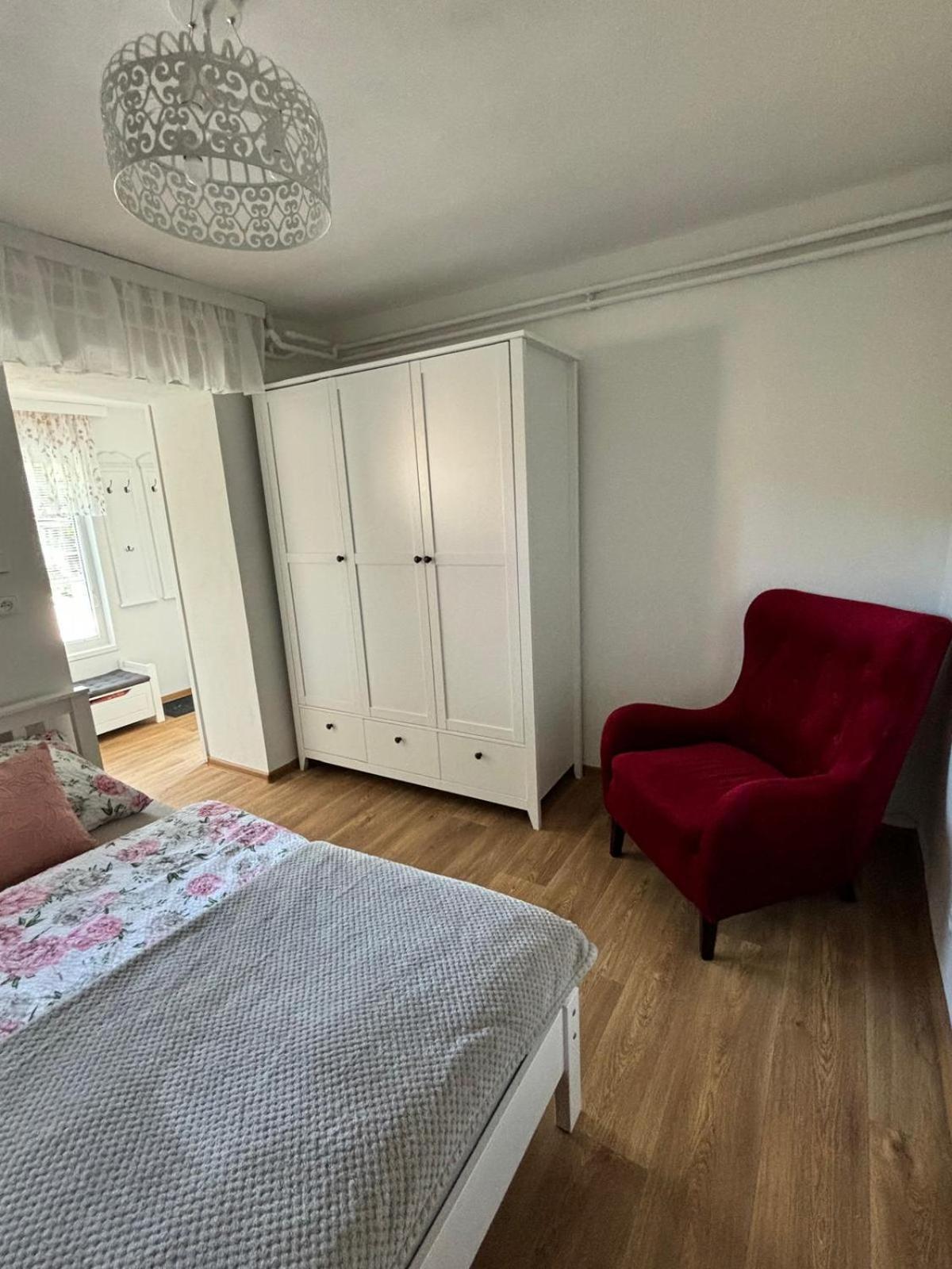 Apartman Vendy Карлови Вари Екстериор снимка
