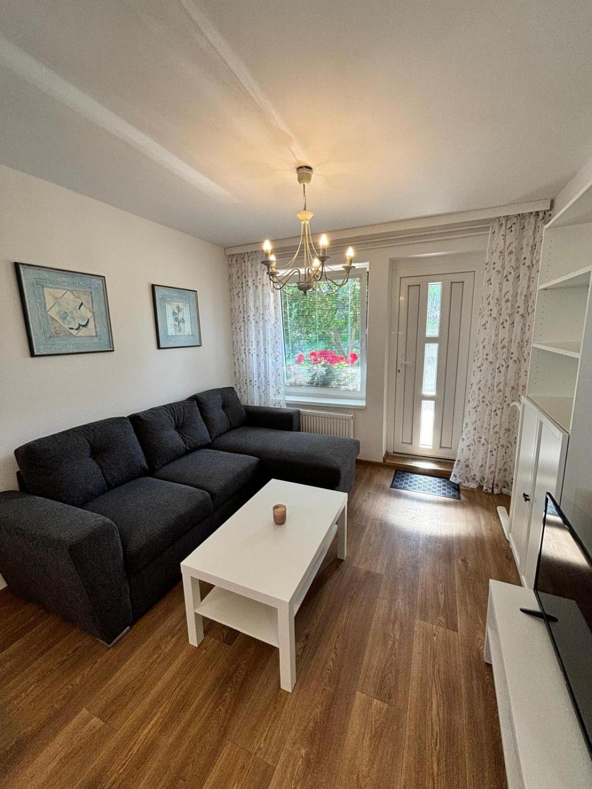 Apartman Vendy Карлови Вари Екстериор снимка